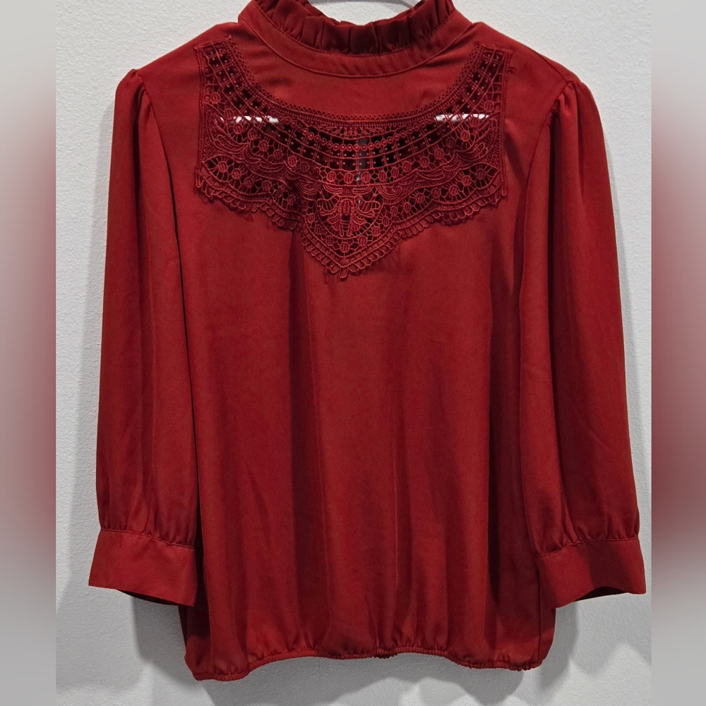 NY&C Elegant Red Lace Women's Top